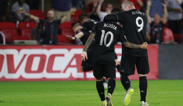 Imagen de Luciano Acosta, el pase frustrado a PSG, la amistad con Rooney y su idea de volver a Boca