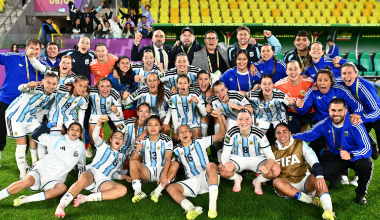 Imagen de El agónico gol de la hija del ídolo de Roger Federer que metió a Argentina en los octavos del Mundial Sub 20