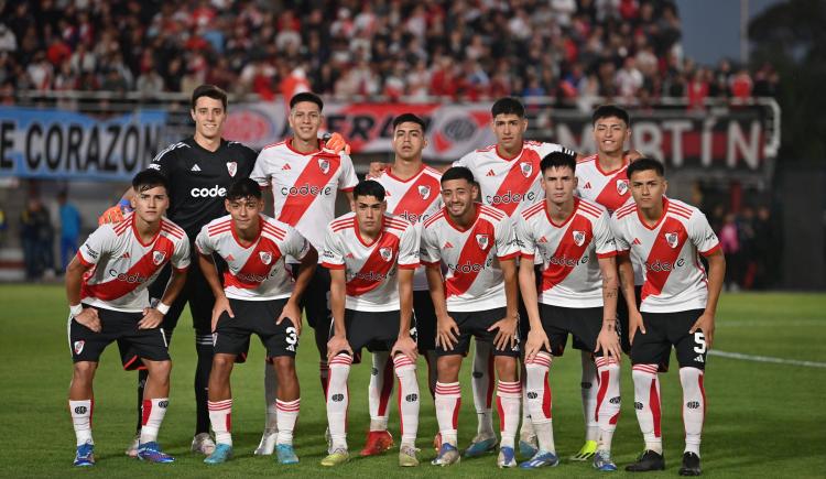 Imagen de Después de seis años un local ganó el Superclásico de Reserva