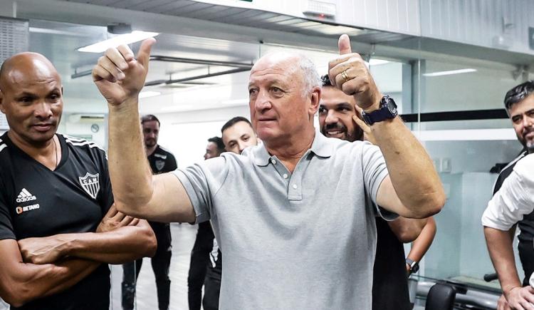 Imagen de Atención, Central: Scolari se fue de Atlético Mineiro y dos argentinos pueden reemplazarlo