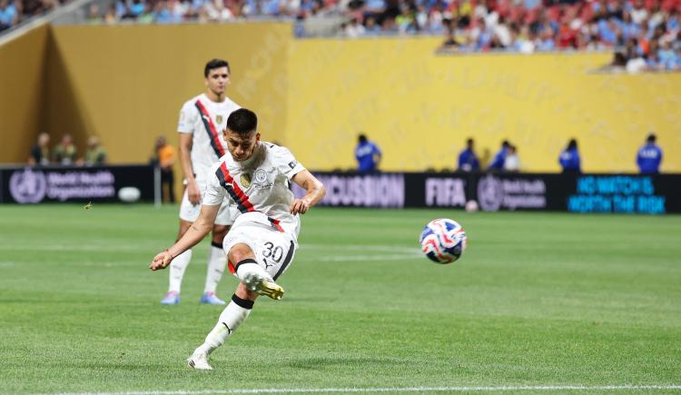 Imagen de ¡¿Qué Diablos hizo?!: el golazo de Claudio Echeverri de tiro libre