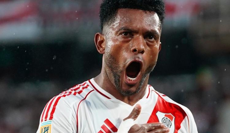 Imagen de Miguel Borja se enojó de nuevo y chapeó con su 2024 en River
