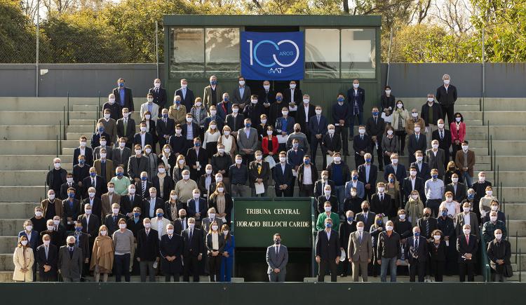 Imagen de LA ASOCIACIÓN ARGENTINA DE TENIS CUMPLIÓ CIEN AÑOS