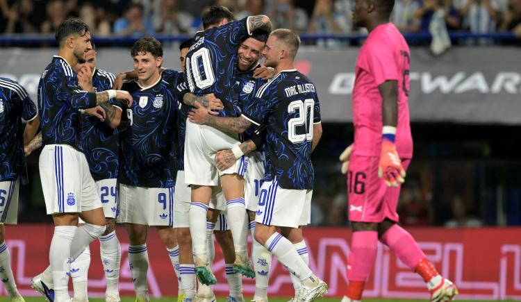 Imagen de Ota cara: Argentina goleó 5-0 a Zambia en la despedida de su gente antes del Mundial