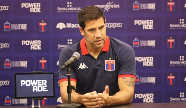 Imagen de Sebastián Domínguez y su convencimiento pese a la goleada sufrida: "Esta es la manera"