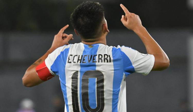 Imagen de Más bajas para la Sub 20 Argentina: Claudio Echeverri no jugará el Mundial