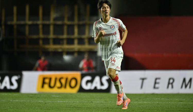 Imagen de Del debut de Ryoga Kida en Argentinos Juniors a la legión del ascenso: la historia de los japoneses en el fútbol argentino