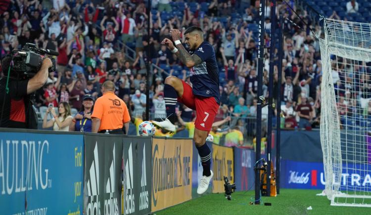 Imagen de MLS: GOL DE GUSTAVO BOU EN EL TRIUNFO DE NEW ENGLAND