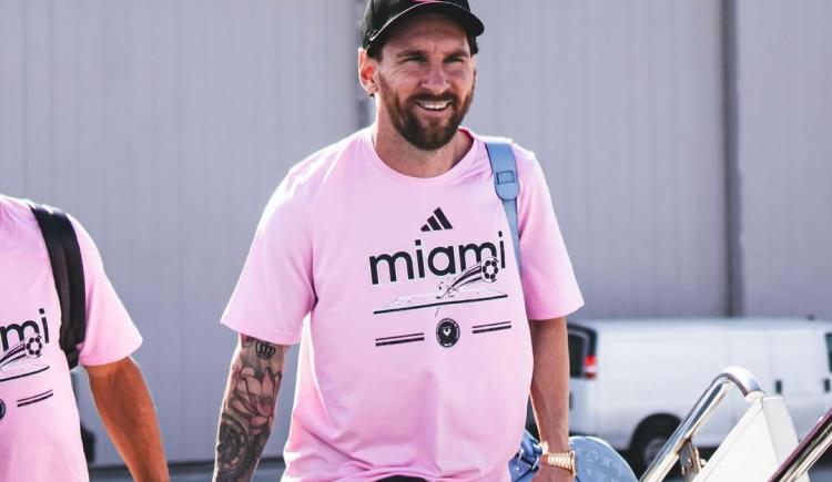 Imagen de Messi sale a la cancha en el duelo entre los únicos invictos de la MLS