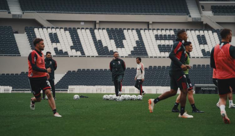 Imagen de River: soldados entre algodones con la vista puesta en Boca