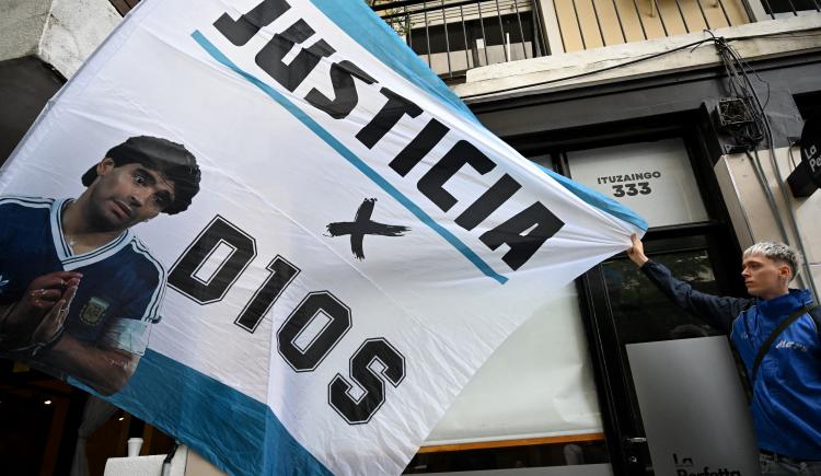 Imagen de El juicio por la muerte de Maradona - Día 1: "Un teatro del horror"