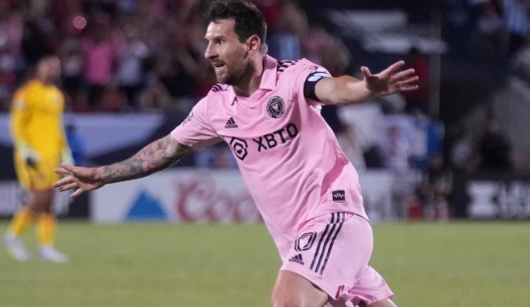 Imagen de La salida de un socio importante de Messi en su primer año de MLS