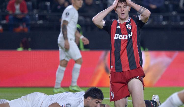 Imagen de River mostró dos caras y no pasó del empate frente a Libertad