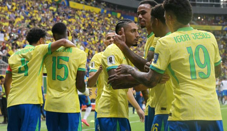Imagen de Brasil recuperó la memoria y aplastó 4-0 a Perú