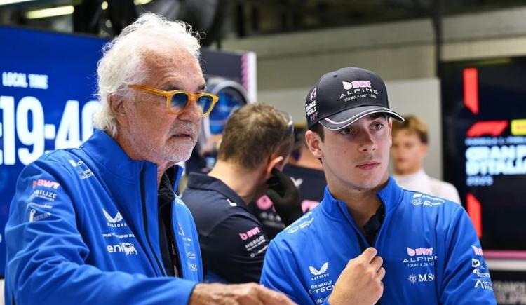 Imagen de Pro y contra de Franco Colapinto, según Flavio Briatore, y su respuesta sobre un posible cambio
