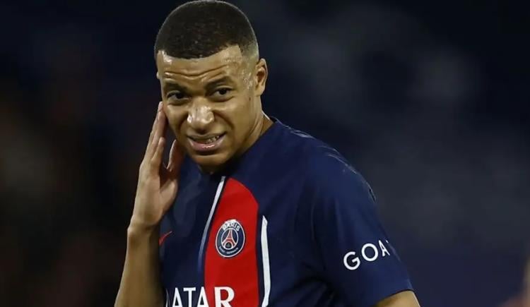 Imagen de En Francia lo liquidaron a Mbappé tras la caída ante Barcelona