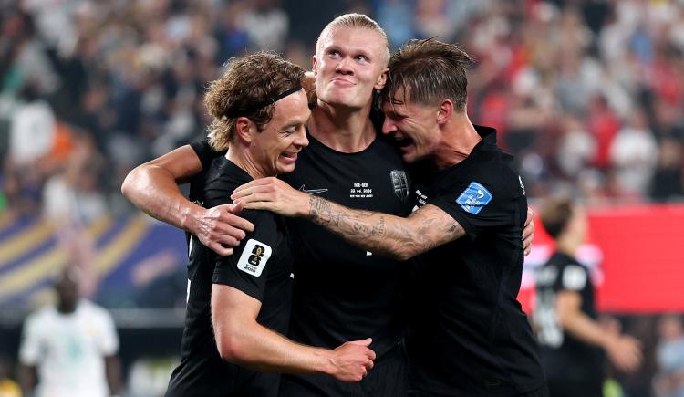 Imagen de Noruega se clasificó a dieciseisavos del Mundial de la mano de Haaland