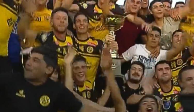 Imagen de AGÓNICO ASCENSO DE FLANDRIA