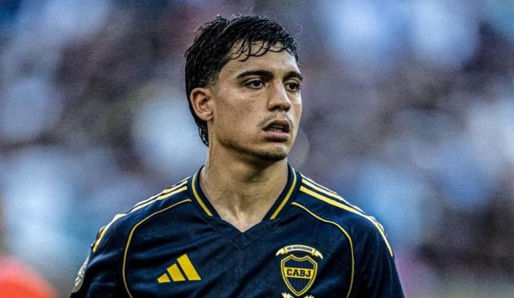 Imagen de ¿Se va de Boca?: Exequiel Zeballos, en la órbita de un técnico argentino