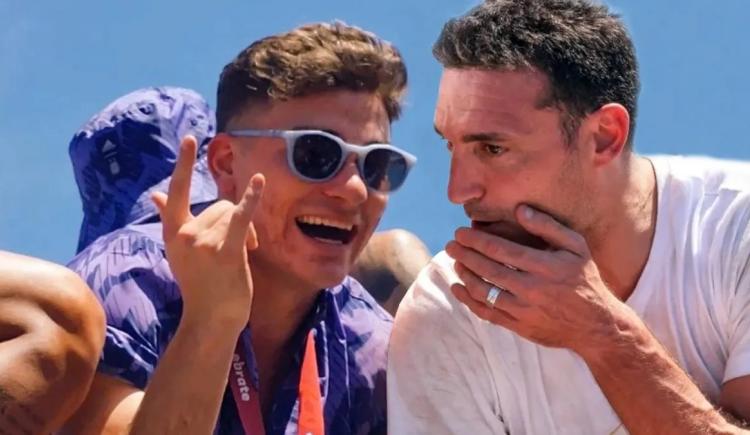 Imagen de Scaloni, Julián Álvarez y el helicóptero: "¿Ahora hablás, boludo?“