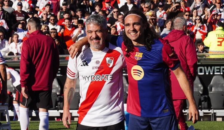 Imagen de River se quedó con el choque de leyendas ante Barcelona