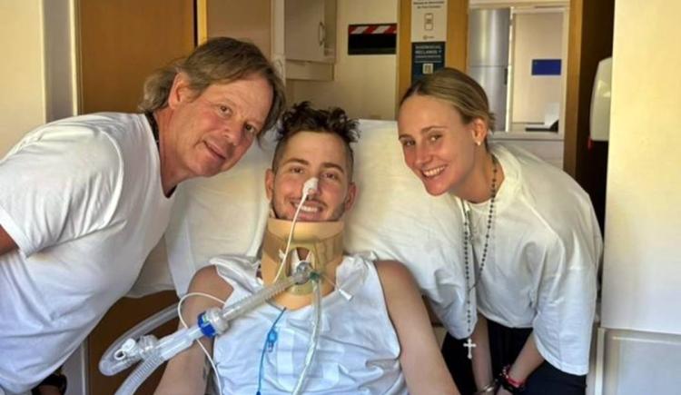 Imagen de Sufrió un accidente que lo dejó inconsciente, no pudo correr en el Rally Dakar y mostró su recuperación