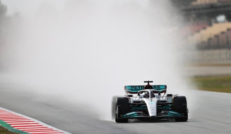 Imagen de HAMILTON DOMINA UNA NUEVA JORNADA EN MONTMELÓ