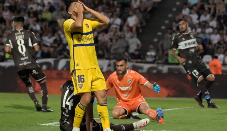 Imagen de Platense y Boca aburrieron en Vicente López y empataron 0-0