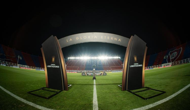 Imagen de ¿Sanción a la vista?: un hincha de San Lorenzo hizo gestos racistas contra Atlético Mineiro