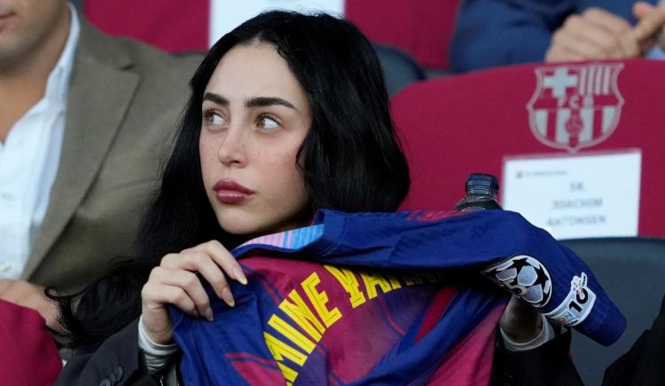 Imagen de Flicki Nicole: inesperado encuentro entre el DT de Barcelona y la novia de Lamine Yamal