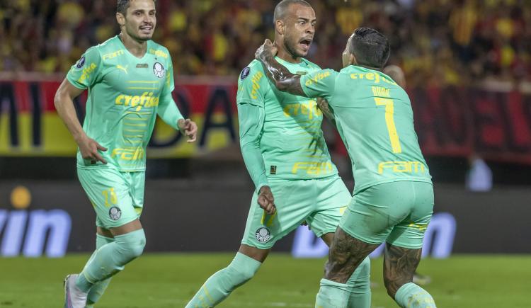 Imagen de Palmeiras dio cátedra en Colombia y acaricia las semifinales