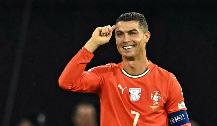 Imagen de Cristiano Ronaldo celebró y entró en la historia grande con Portugal