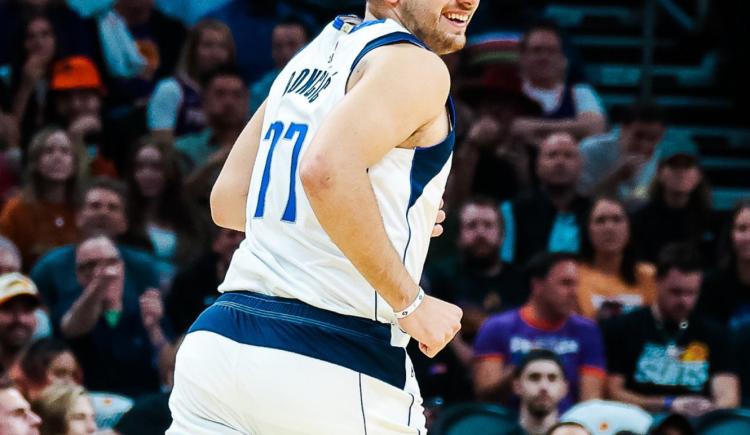 Imagen de Dallas Mavericks, sin Facundo Campazzo, cayó en el debut ante Phoenix Suns