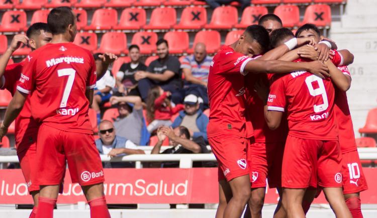 Imagen de Reserva: Independiente goleó a River