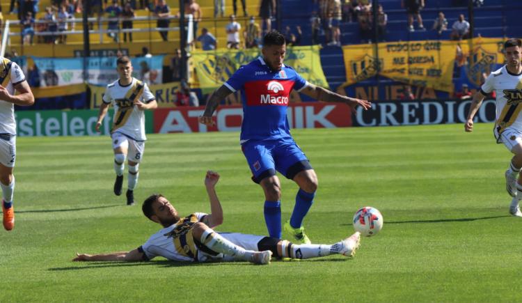 Imagen de TIGRE Y UN EMPATE QUE LE SIRVE DE MUY POCO