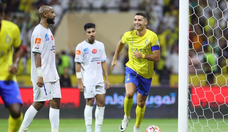 Imagen de Cristiano Ronaldo sigue rompiendo redes en arabia