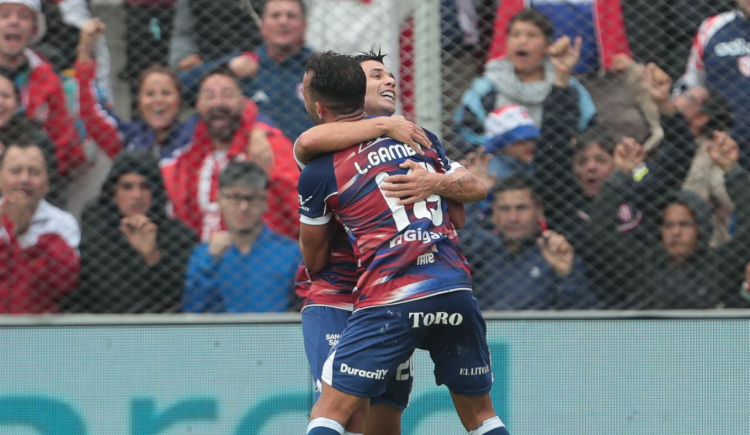 Imagen de Aire para el Kily: Unión derrotó a Central Córdoba antes de su duelo en el Maracaná con Flamengo