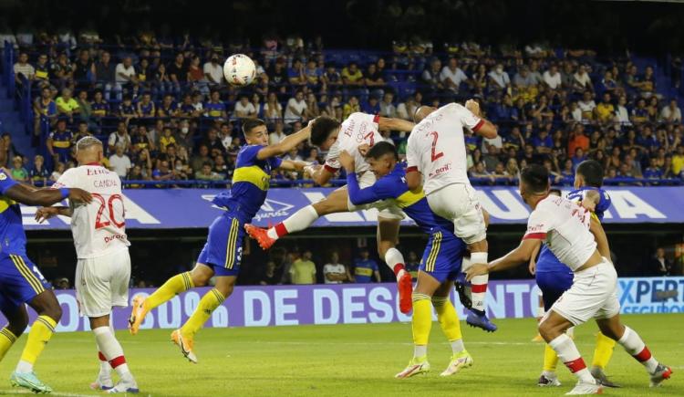 Imagen de HURACÁN DIO EL GOLPE EN LA BOMBONERA