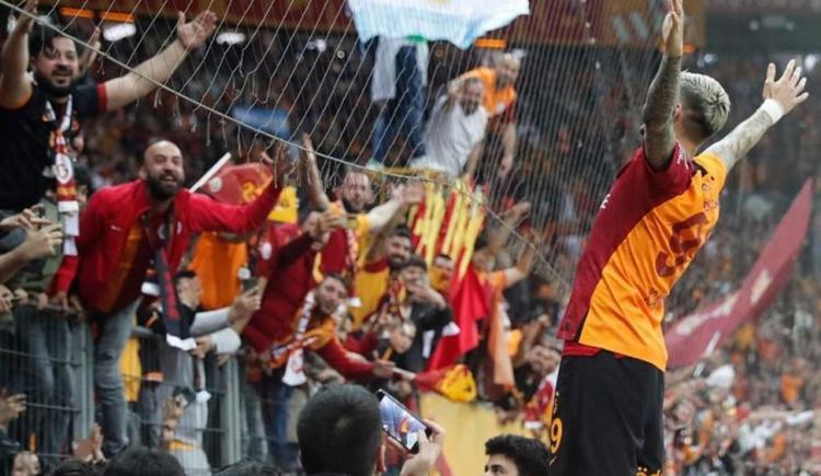 Imagen de Festejo completo: Icardi celebró en la goleada del campeón Galatasaray