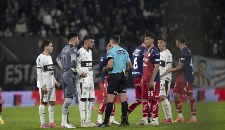 Imagen de Debutó la regla de la confusión de identidad en el fútbol argentino