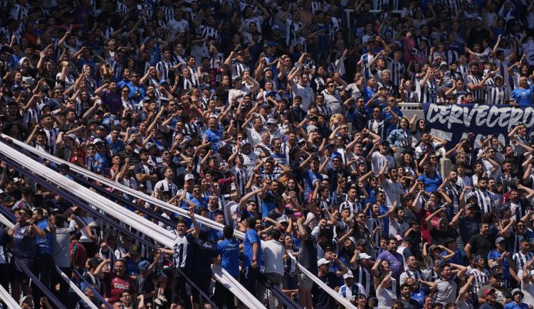 Imagen de Talleres y una gran caravana hacia Rosario