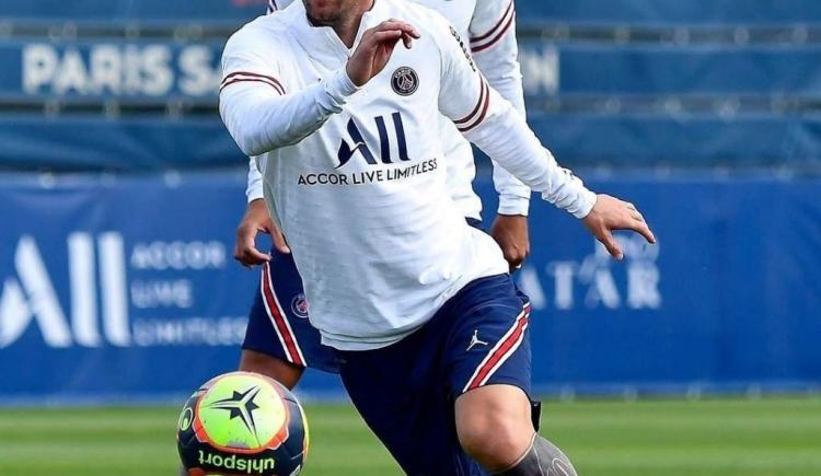 Imagen de EL ÚLTIMO ENTRENAMIENTO DE MESSI ANTES DE SU DEBUT