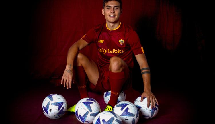 Imagen de Paulo Dybala fue presentado en la Roma