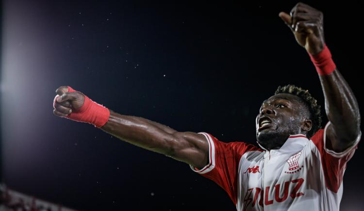 Imagen de El fenómeno Caicedo en Huracán: los números que lo posicionan como uno de los debutantes más letales de las últimas tres décadas
