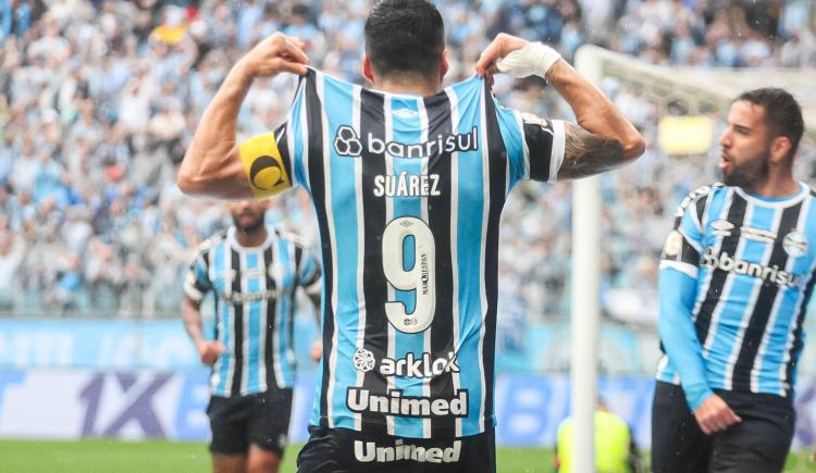 Imagen de Luis Suárez le respondió a Bielsa adentro de la cancha: gol y triunfo de Gremio