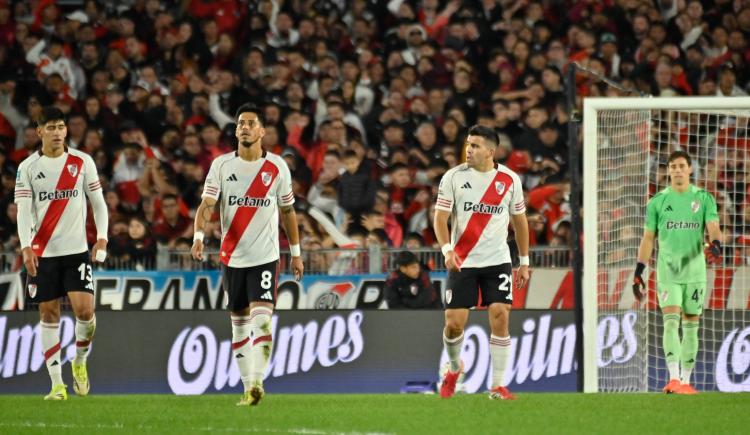 Imagen de Atlético Tucumán sorprendió a River en el Monumental y rompió una racha negra emulando lo hecho por Nueva Chicago
