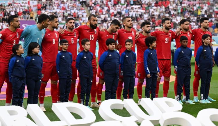 Imagen de El lado B del Mundial: ¿por qué Irán no cantó el himno antes del debut?