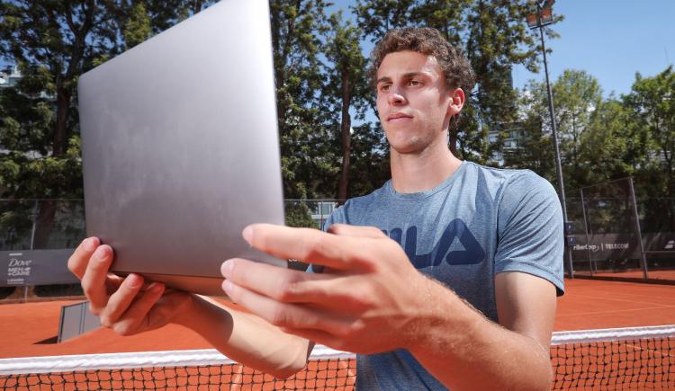 Imagen de LOS CÁLCULOS DE LA COMPU: JUAN MANUEL CERÚNDOLO Y UN ASCENSO INÉDITO AL TOP 100