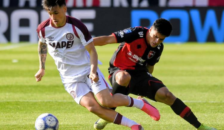 Imagen de Newell's y Lanús aburrieron en Rosario