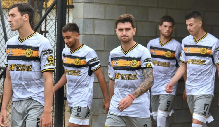 Imagen de PRIMERA B: SE JUGÓ COMPLETA LA FECHA DOS DEL CLAUSURA